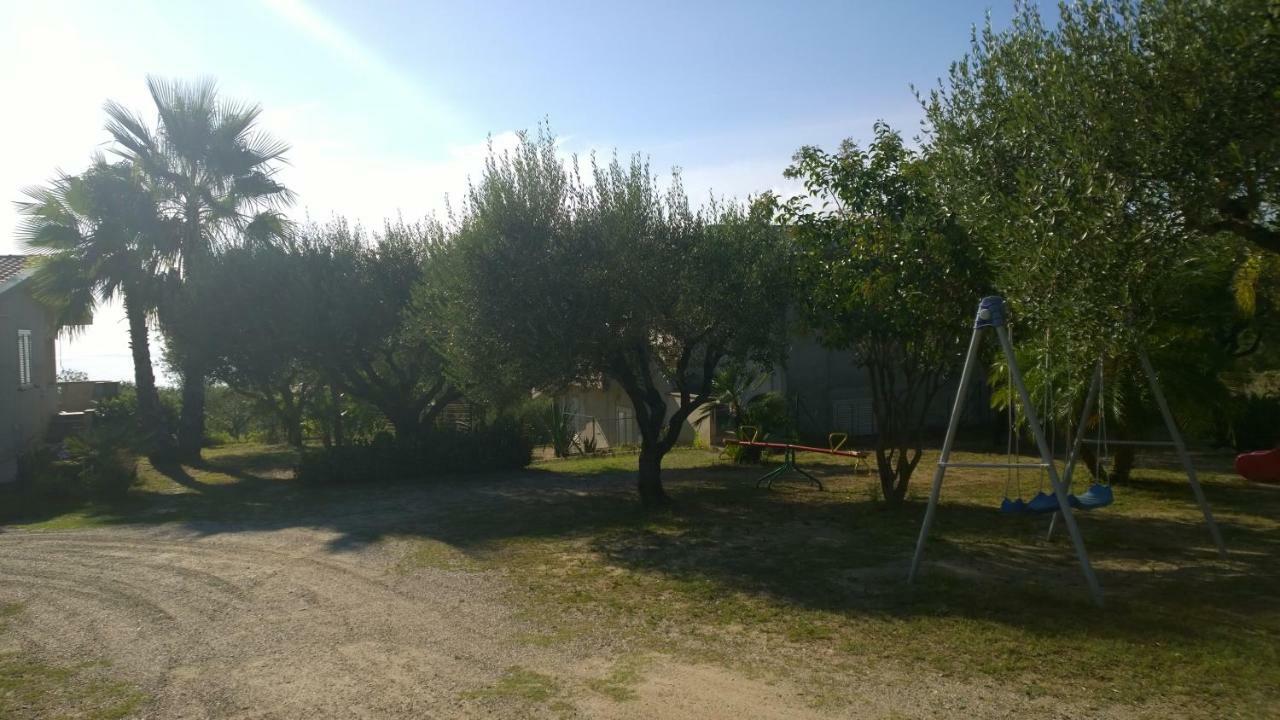 Villa La Scogliera Del Capo Santa Maria  Exterior foto