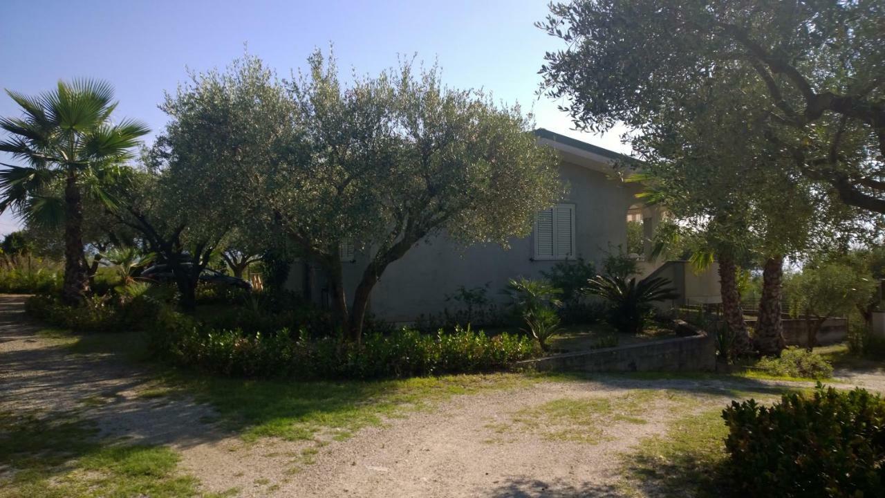 Villa La Scogliera Del Capo Santa Maria  Exterior foto