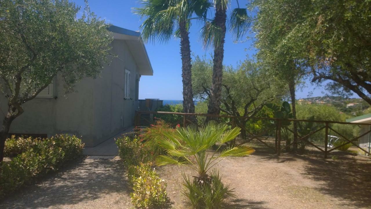 Villa La Scogliera Del Capo Santa Maria  Exterior foto