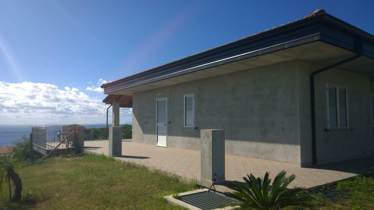 Villa La Scogliera Del Capo Santa Maria  Exterior foto