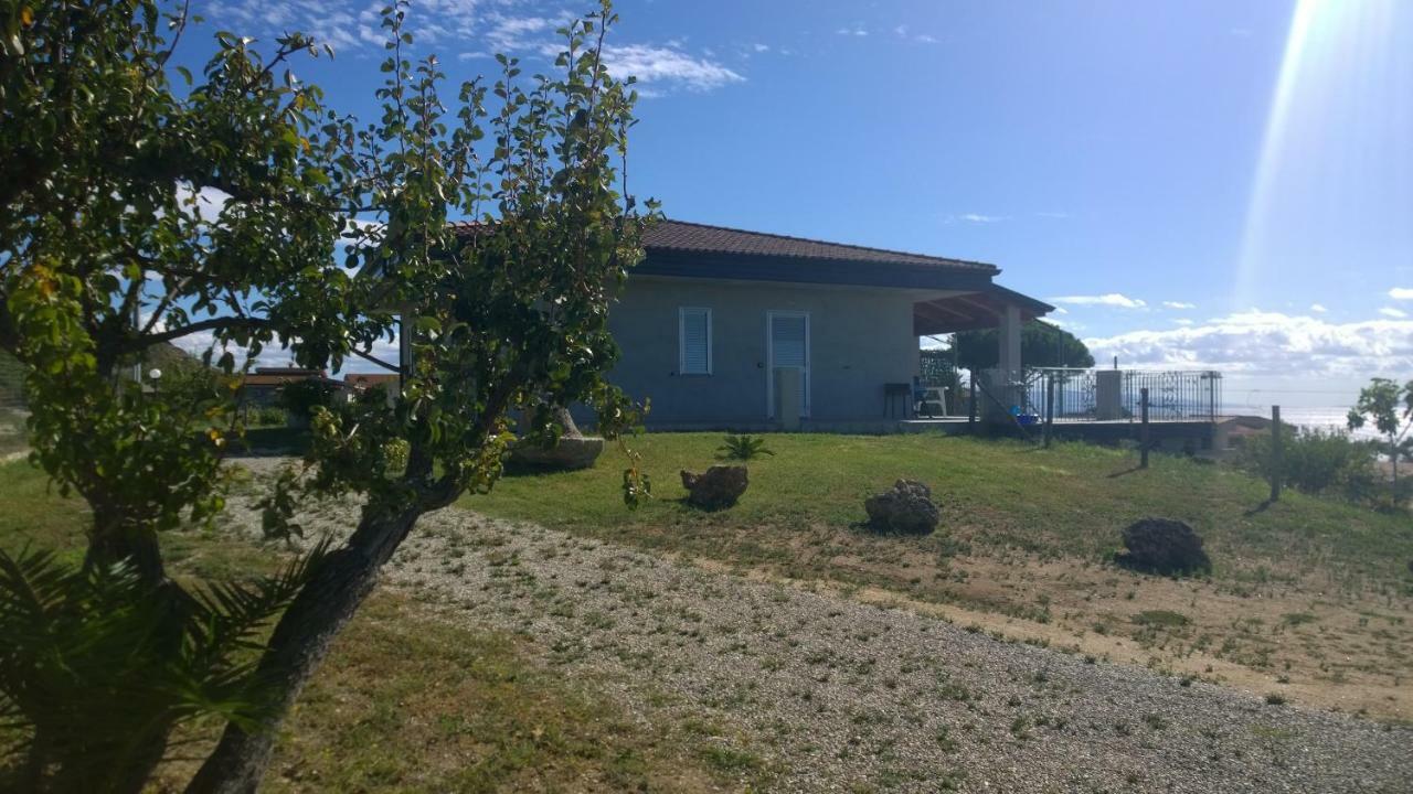 Villa La Scogliera Del Capo Santa Maria  Exterior foto